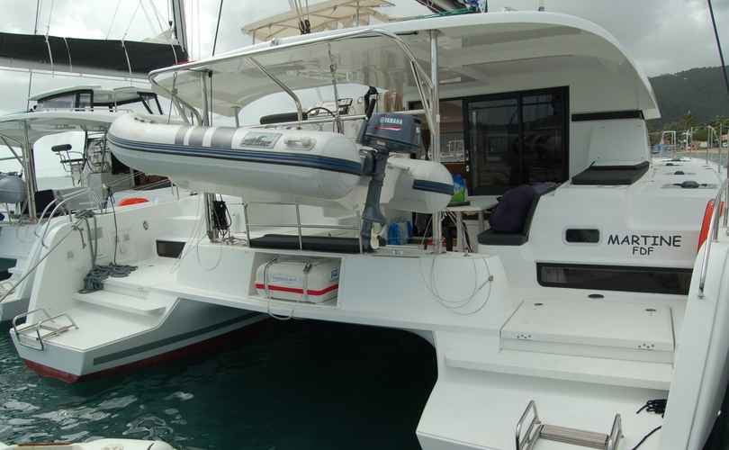 Lagoon 42