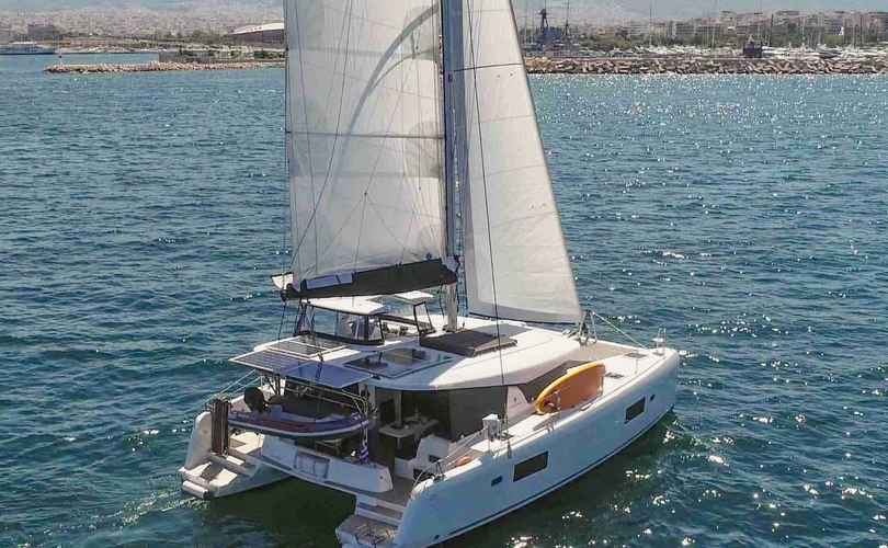 Lagoon 42