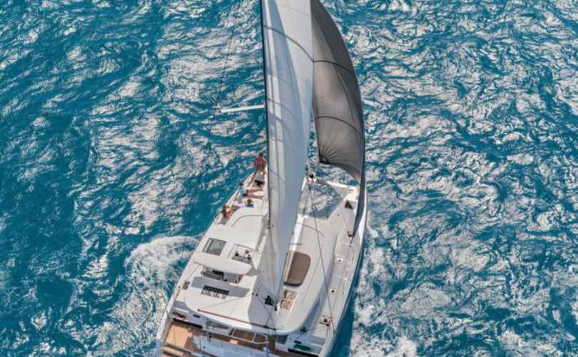Lagoon 42