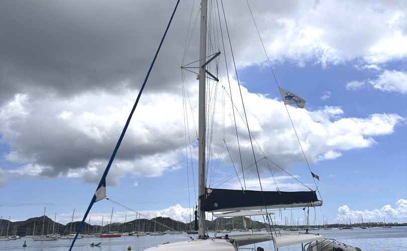 Lagoon 42