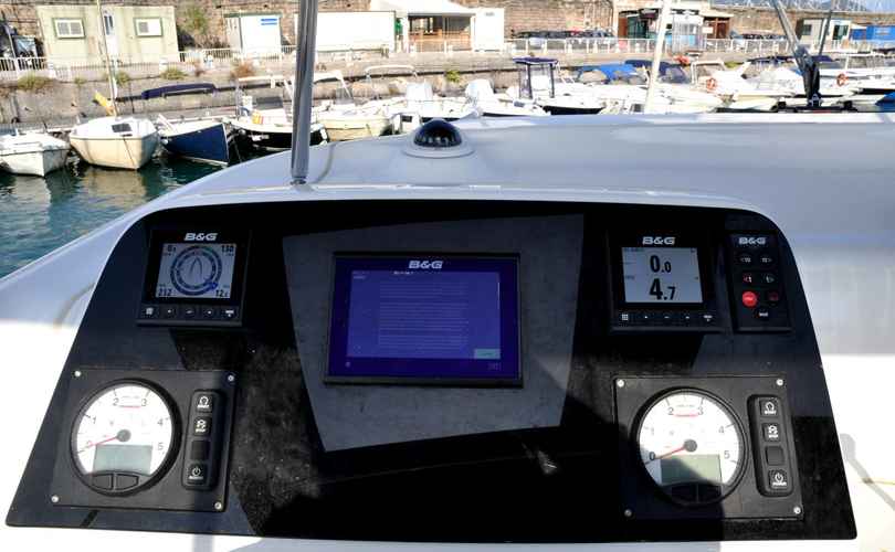Lagoon 42