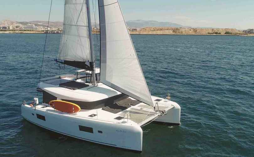 Lagoon 42