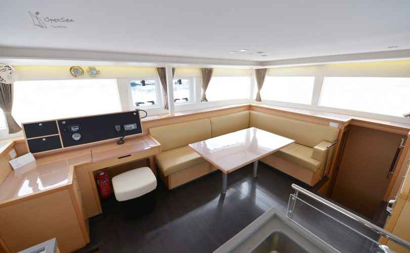 Lagoon 450