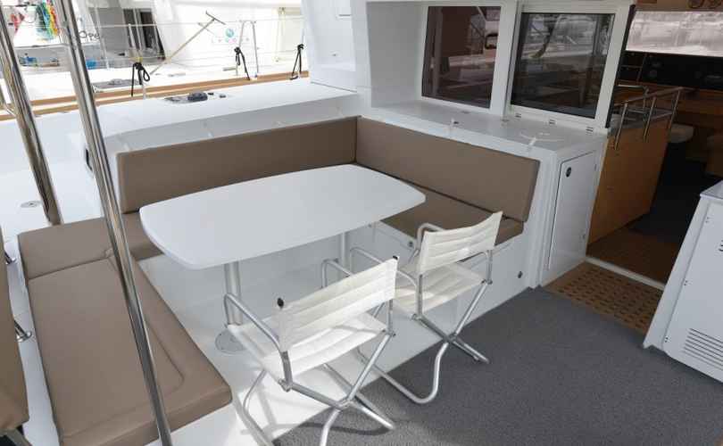 Lagoon 450