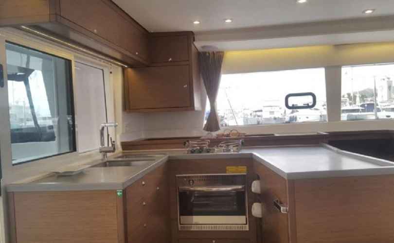 Photo Lagoon 450 (2018)