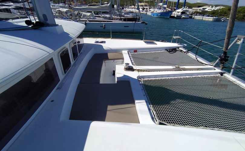 Photo Lagoon 450 F (2015)