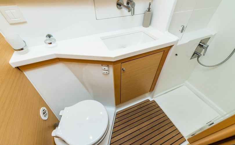 Photo Lagoon 450 F (2019)