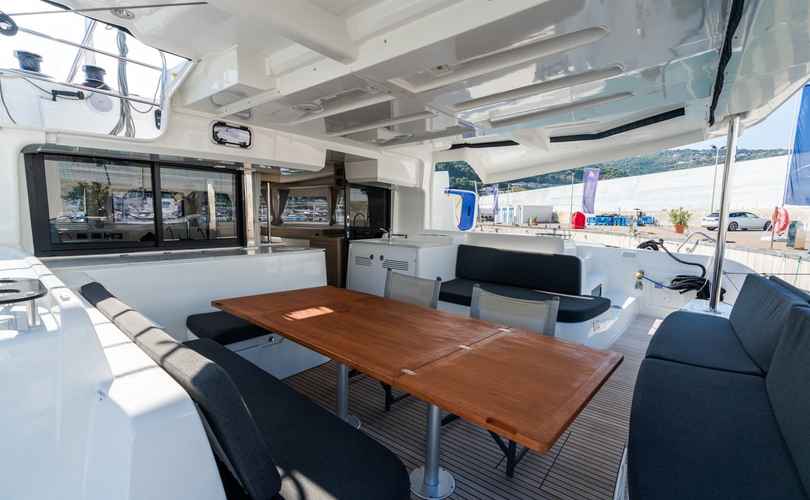 Lagoon 46
