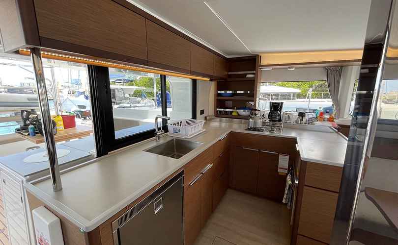 Lagoon 46