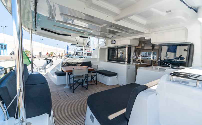 Lagoon 46