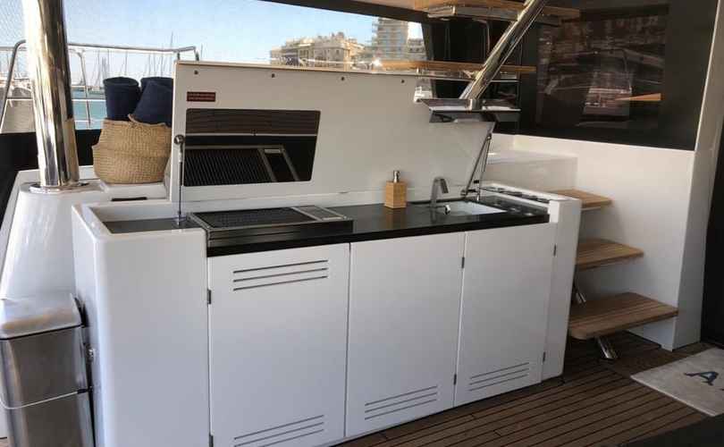 Photo Lagoon 620 (2020)