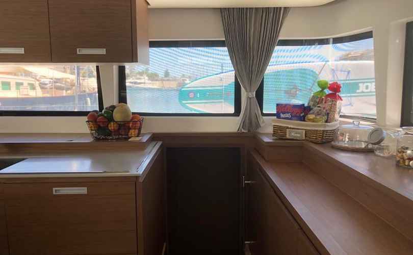 Photo Lagoon 620 (2020)