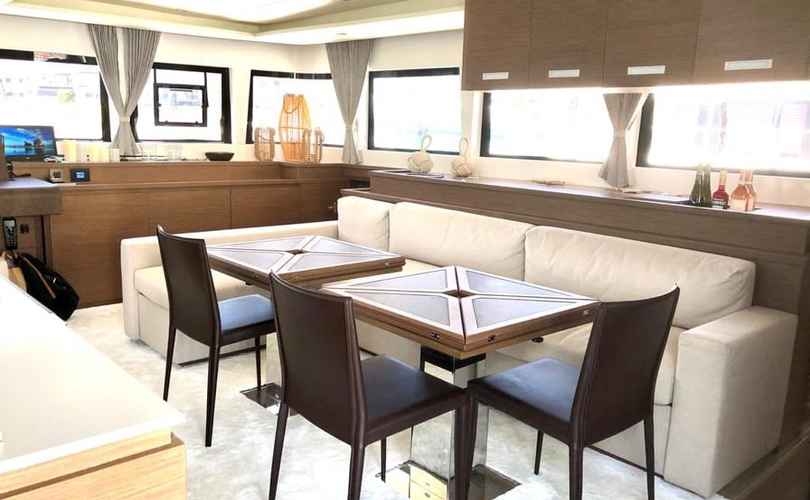 Photo Lagoon 620 (2020)