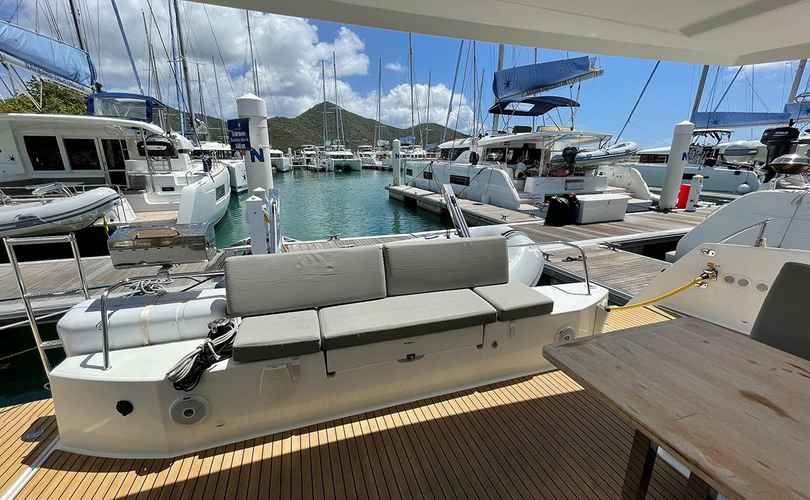 Lucia 40