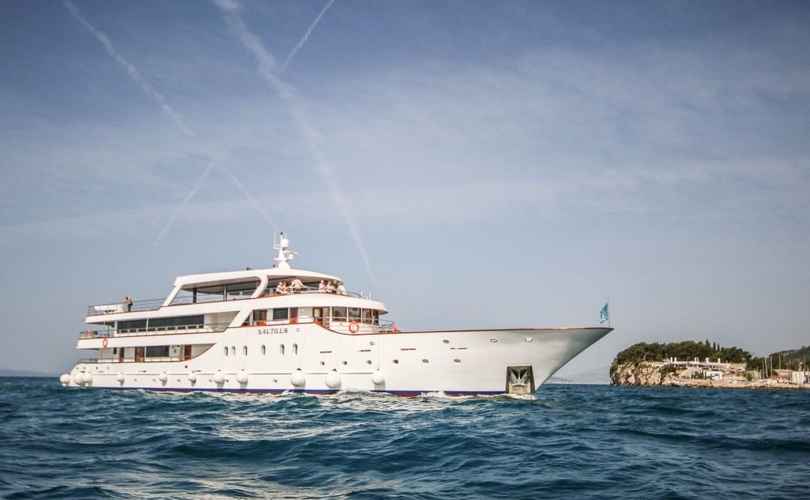 MV Nautilus