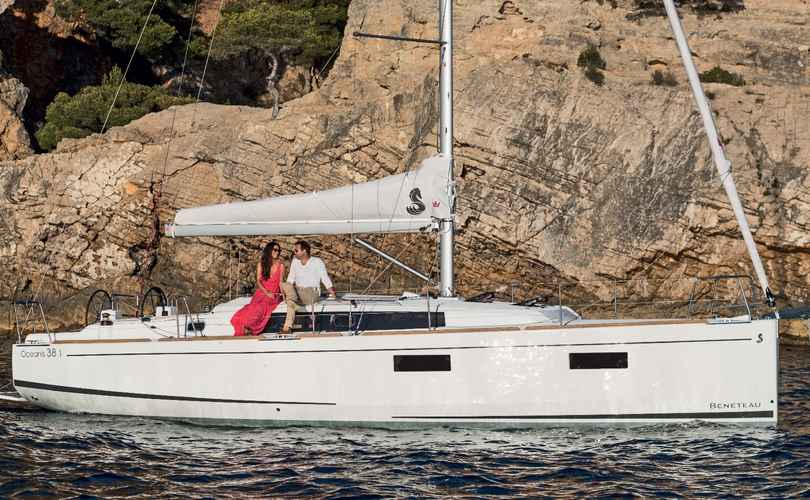 Oceanis 38.1