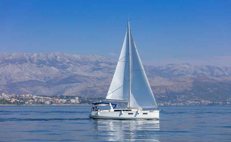 Oceanis 38.1
