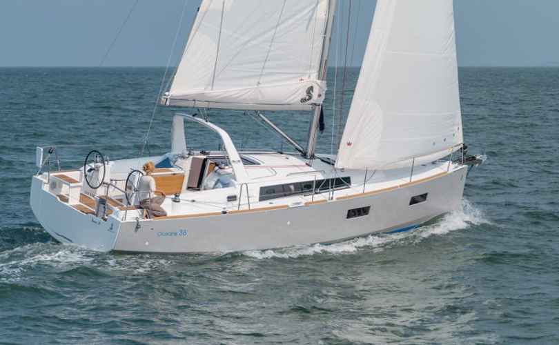 Photo Oceanis 38.1 (2018)