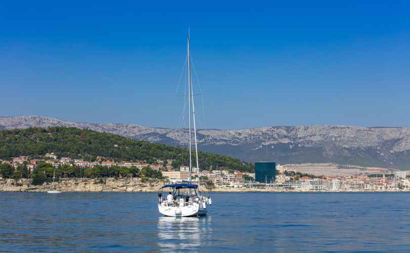 Oceanis 38.1