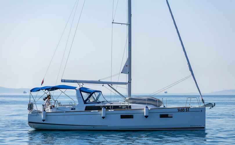 Oceanis 38.1