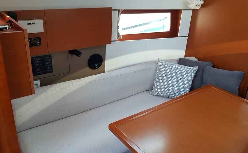 Photo Oceanis 38.1 (2019)