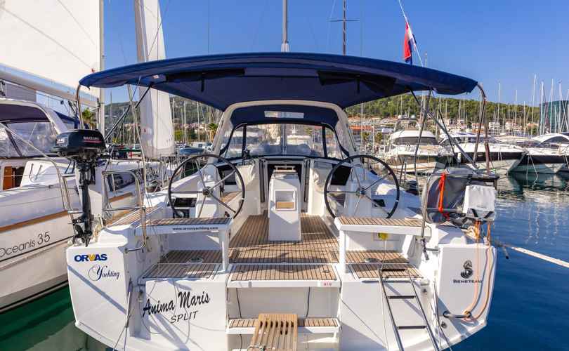 Oceanis 38.1