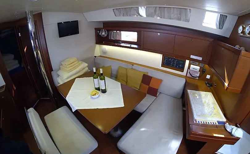 Oceanis 45