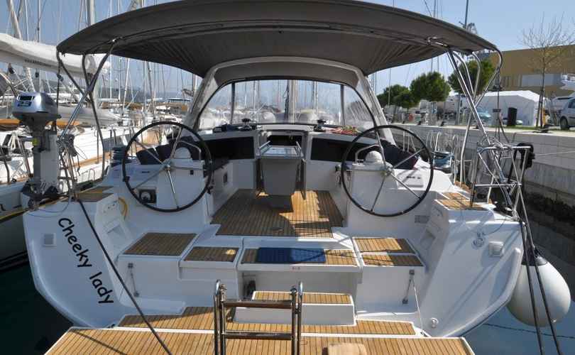 Oceanis 48