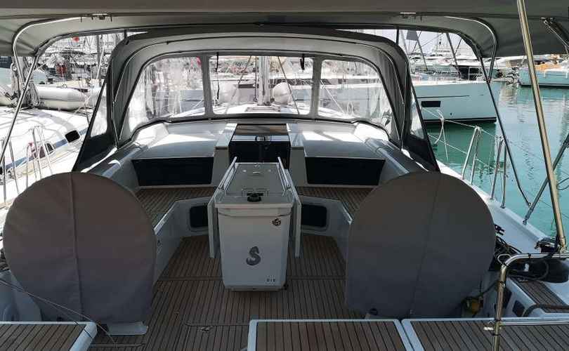 Oceanis 51.1