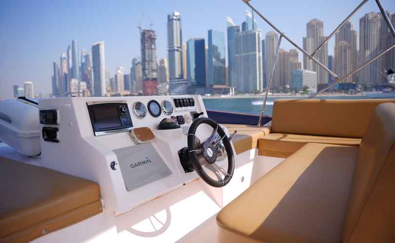 Majesty 48