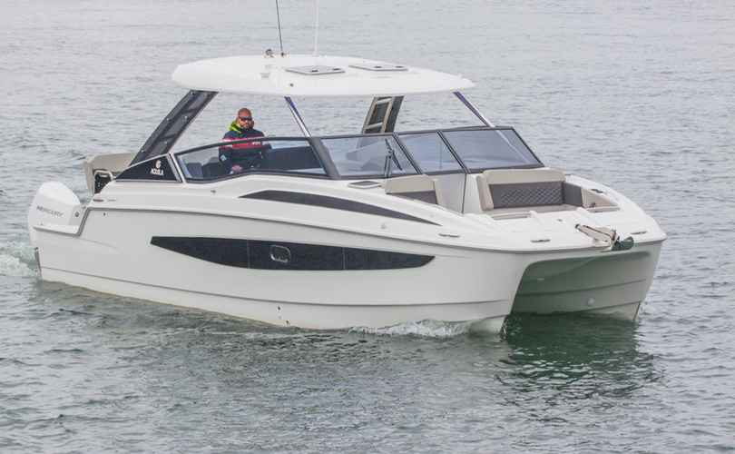 Photo Aquila 32 Sport