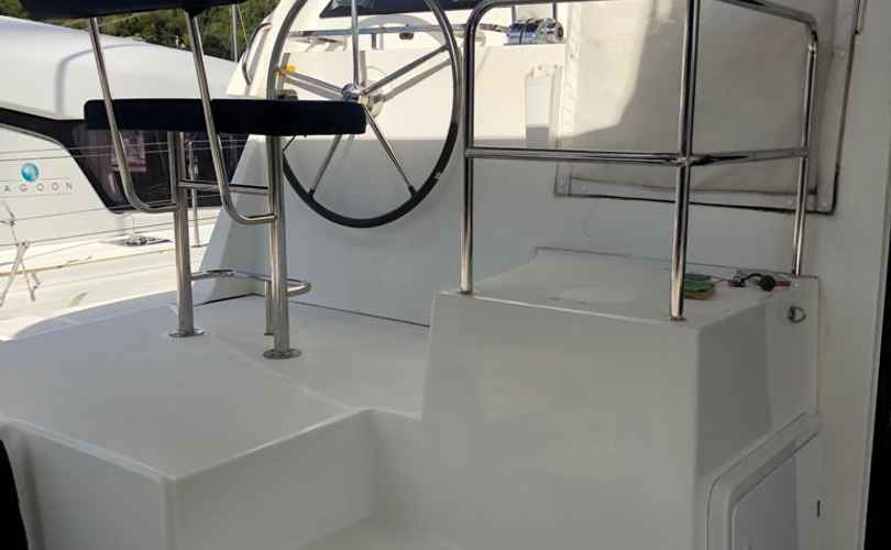 Lagoon 42