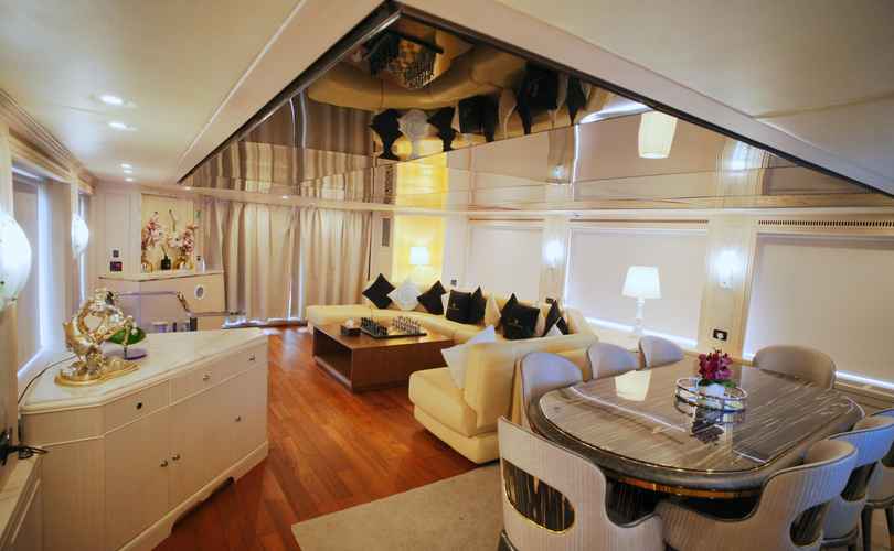 Photo Benetti 110 (2007)