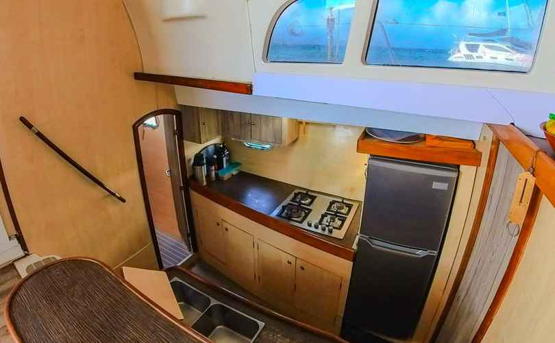 Lagoon 470