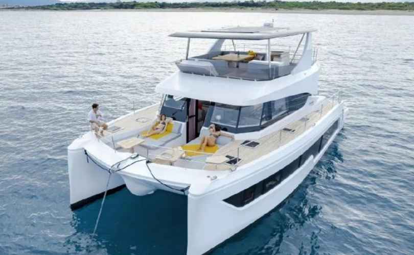 Aventura 50 MY