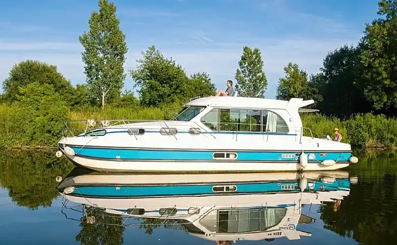 Photo Sedan 1160 (1993)