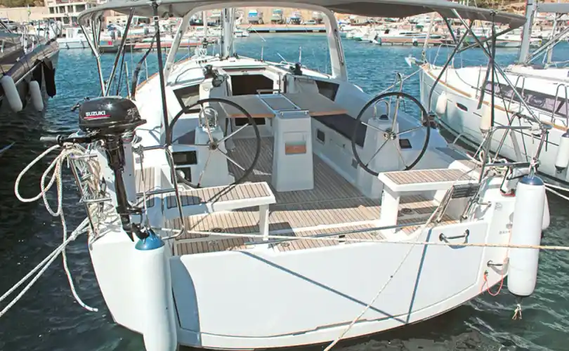 Oceanis 38.1