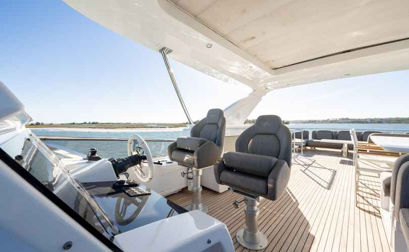 Azimut 72 Flybridge