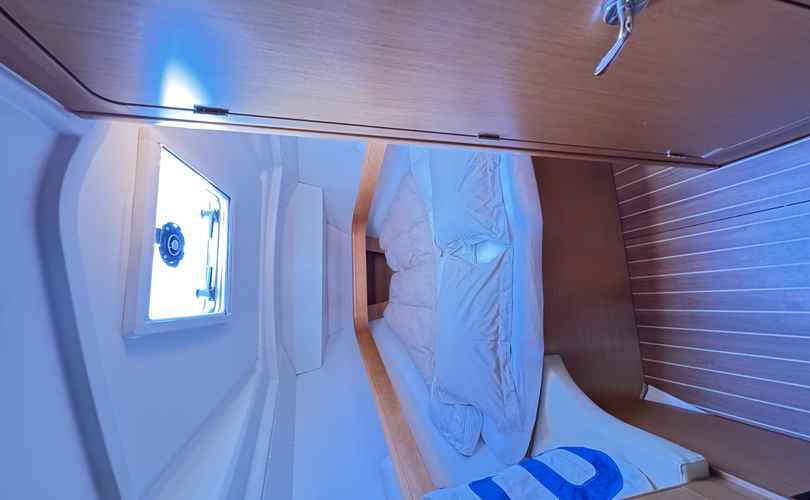 Sun Odyssey 42i
