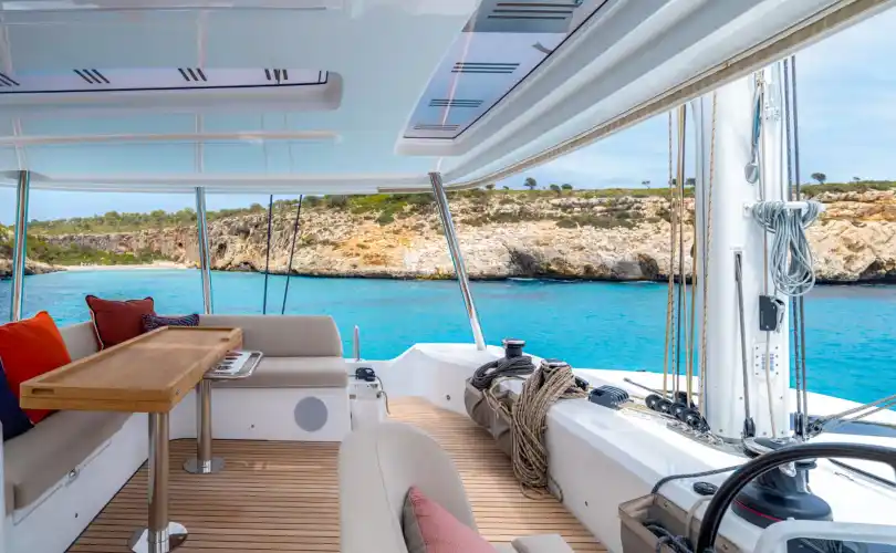 Lagoon 55