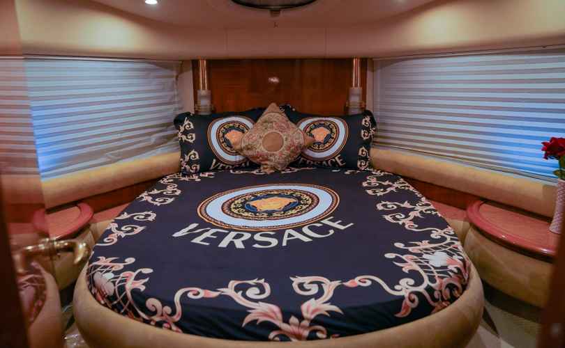 Azimut 55