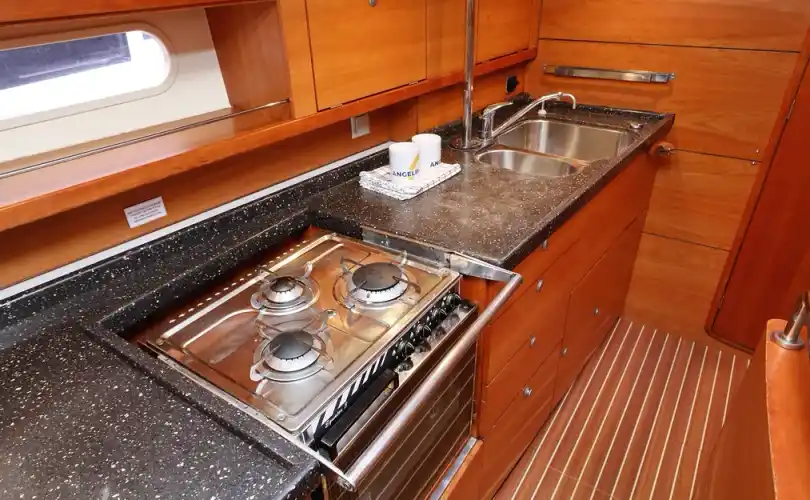 Delphia 47