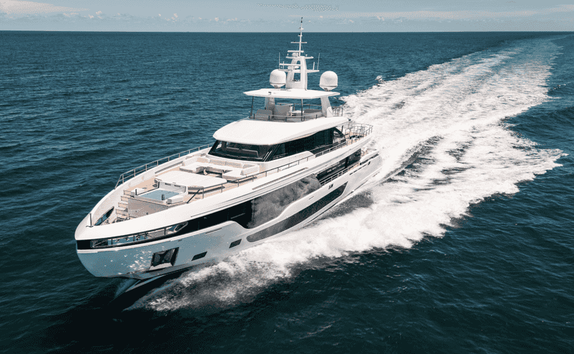 Azimut Grande 36