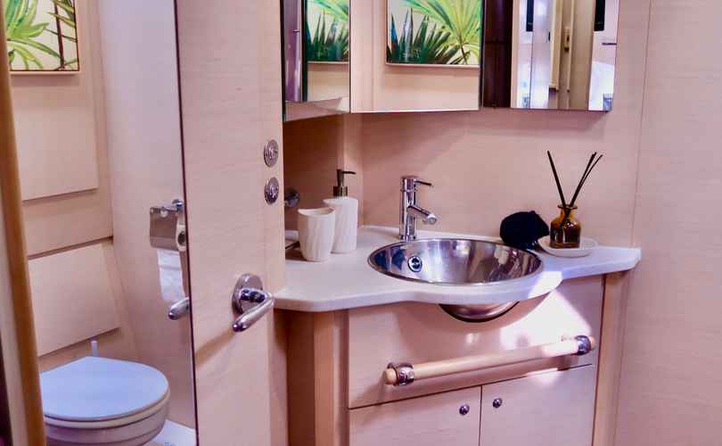 Photo Lagoon 500 (2010)