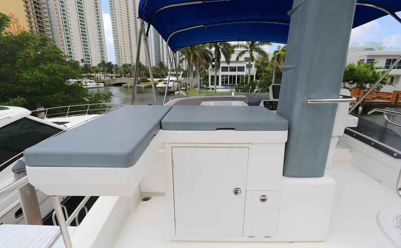 Photo Azimut 43 Magellan (2014)