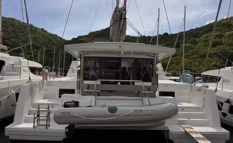 Photo Bali 4.4 (2022)