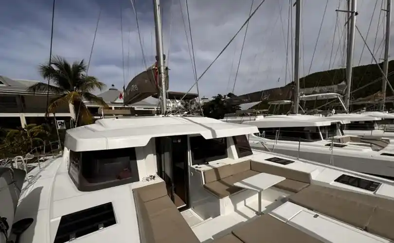 Photo Bali 4.4 (2022)