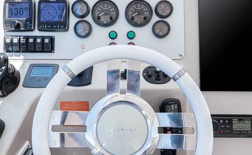 Photo Azimut 64 Fly (2013)