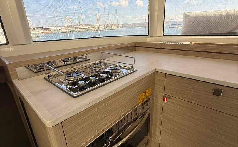 Photo Lagoon 43 (2026)