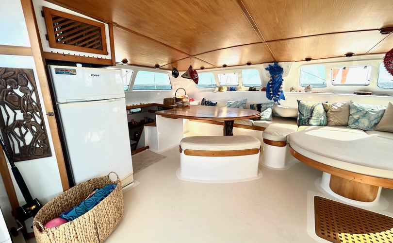 Photo Custom Built 48 (1990)